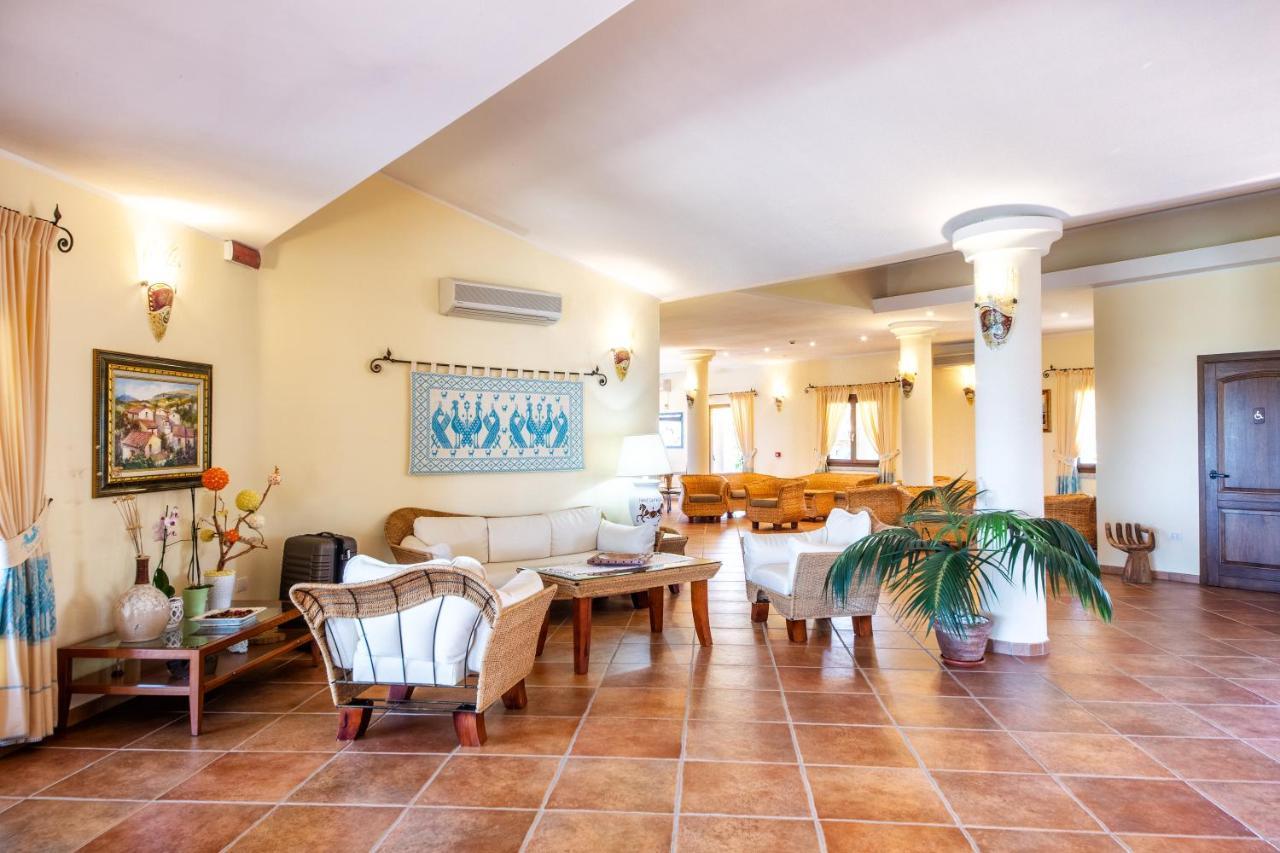 Hotel Costa Caddu San Teodoro  Dış mekan fotoğraf