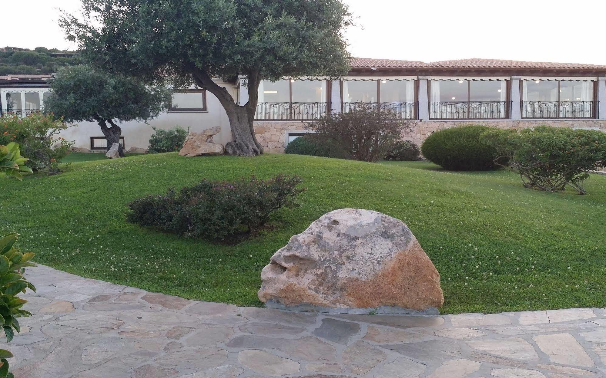 Hotel Costa Caddu San Teodoro  Dış mekan fotoğraf