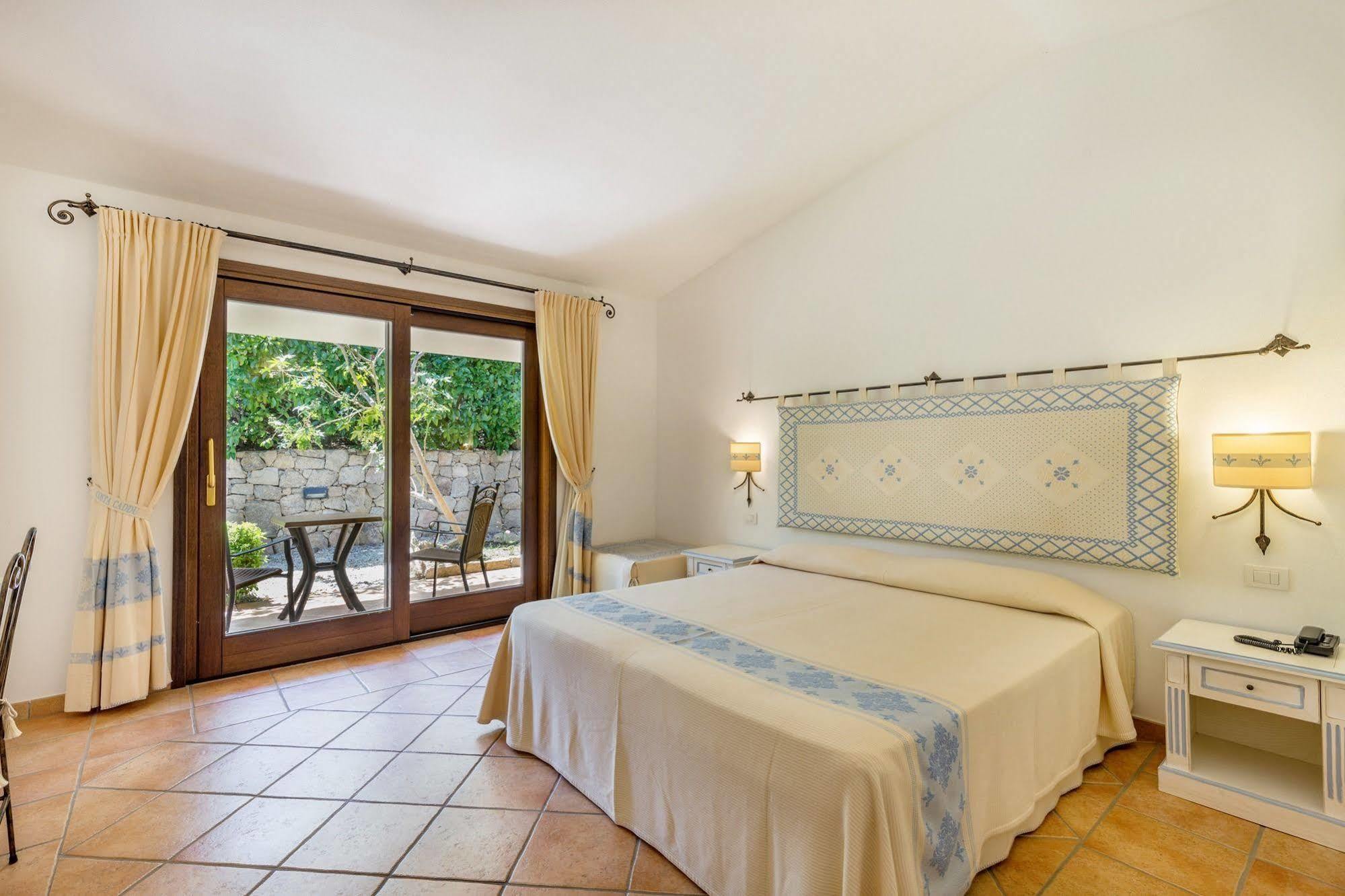 Hotel Costa Caddu San Teodoro  Dış mekan fotoğraf